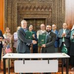 Fulbright Scholarship Programme.پاکستان اور امریکا کا تعلیمی۔۔ تبادلے کے فروغ اورفل برائٹ اسکالرشپ. پروگرام کو وسعت دینےکے لیے پانچ سالہ معاہدہ