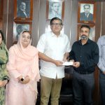 معروف ماہرِ طبیعیات ,  پاکستان کے ایٹمی پروگرام کے گمنام ہیرو مرحوم پروفیسر فیضان الحق کے اہل خانہ کا جی سی یو کے لیے ایک کروڑ 40 لاکھ روپے کے اسکالرشپس کا عطیہ